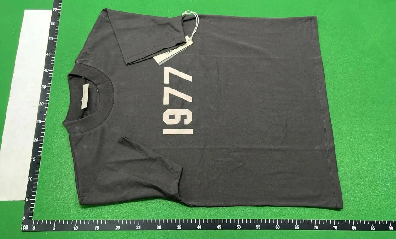 ESSENTIALS T-Shirt Short set